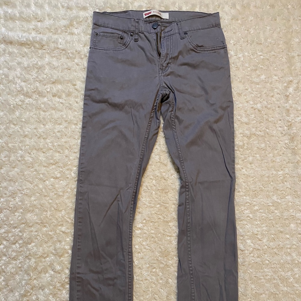 Grey Levi’s Jeans, perfect condition 28x28